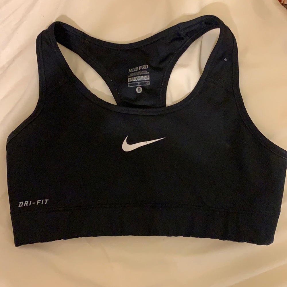 Nike Pro Sports Bra